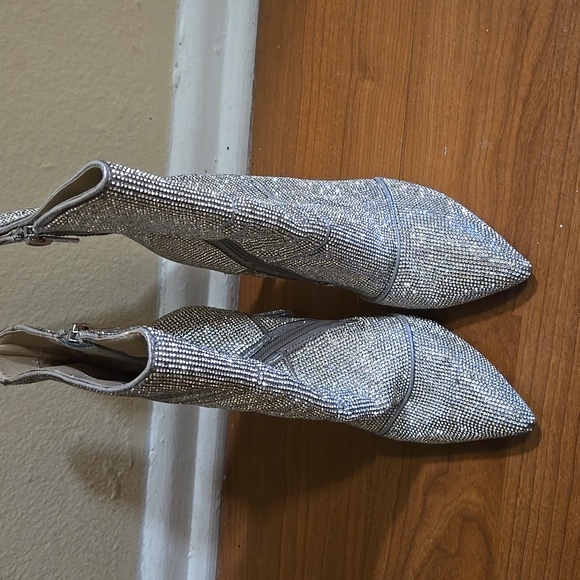 Steve Madden Winona Rhinestone Bootie - Picture 3 of 6